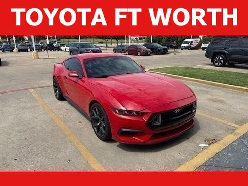 Used 2024 Ford Mustang Coupe RWD image 1