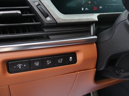 Certified 2025 Kia Telluride SX Prestige X-Pro AWD/4WD image 24