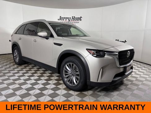 Used 2024 MAZDA CX-90 3.3 Turbo w/ Preferred Package AWD/4WD image 4