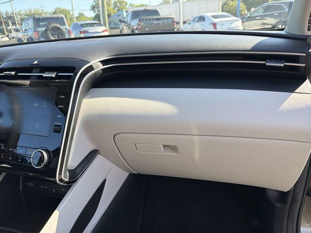 Used 2023 Hyundai Tucson SEL AWD/4WD image 28