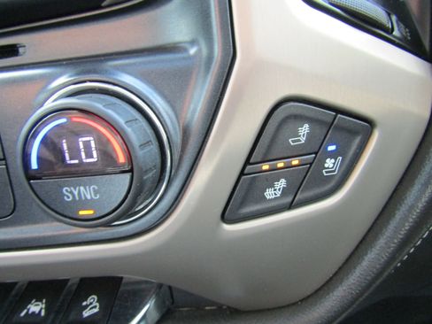 Used 2017 GMC Sierra 1500 Denali AWD/4WD image 30
