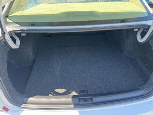 Used 2017 Volkswagen Passat 1.8T SE image 10