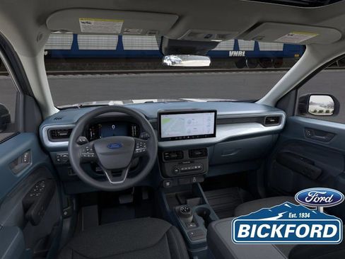 New 2026 Ford Maverick XLT image 9