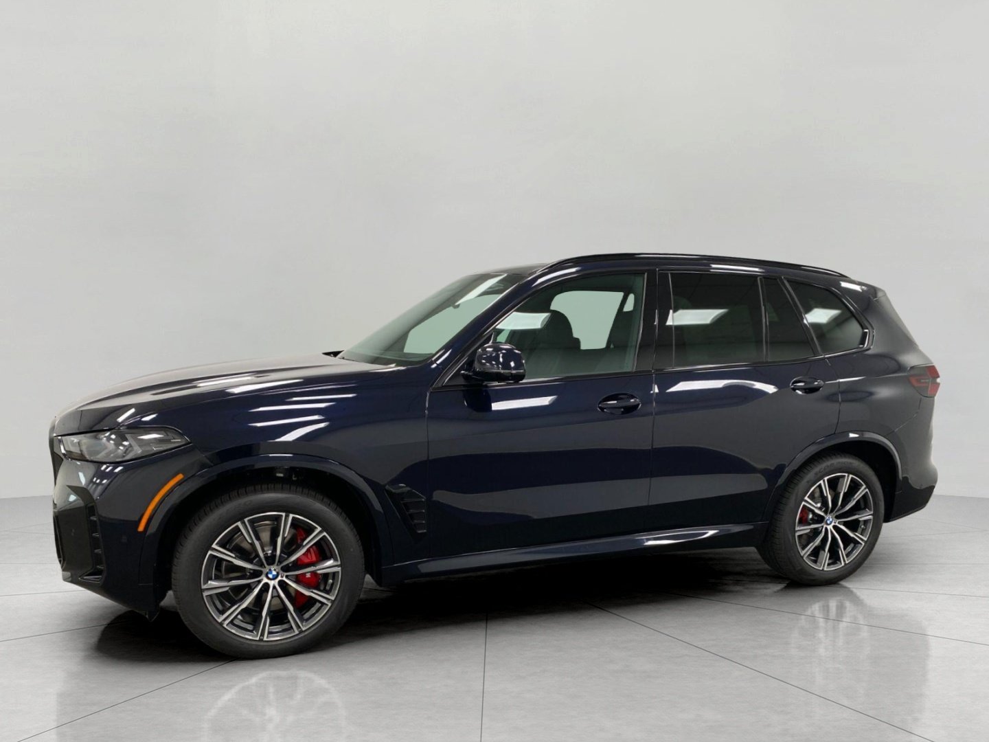 New 2026 BMW X5 xDrive40i w/ M Sport Package AWD/4WD image 10