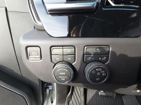 New 2026 Chevrolet Silverado 1500 LT Trail Boss w/ Convenience Package II image 21