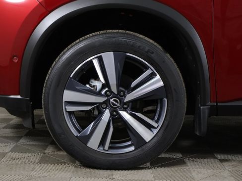Used 2023 Nissan Rogue Platinum AWD/4WD image 26