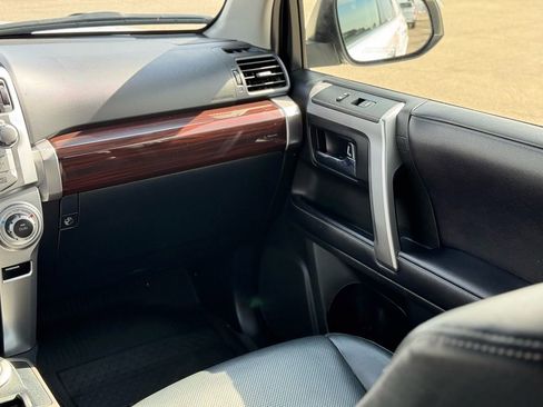 Used 2019 Toyota 4Runner Limited image 14