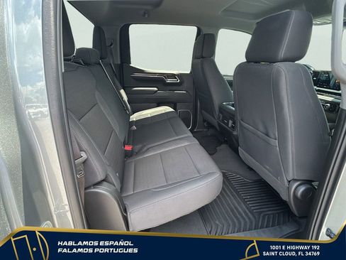 Used 2024 Chevrolet Silverado 1500 RST AWD/4WD image 34