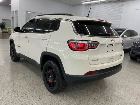 Used 2019 Jeep Compass Latitude w/ Popular Equipment Group image 7