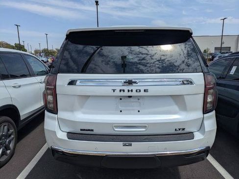 Used 2023 Chevrolet Tahoe LT w/ Luxury Package AWD/4WD image 3