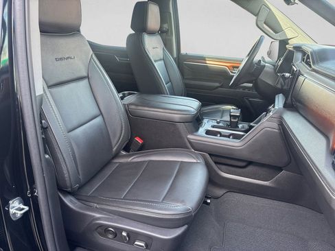 Used 2023 GMC Sierra 1500 Denali w/ Denali Reserve Package image 15