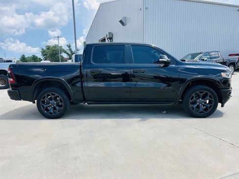 Used 2020 RAM 1500 Limited w/ Black Appearance Package AWD/4WD image 42