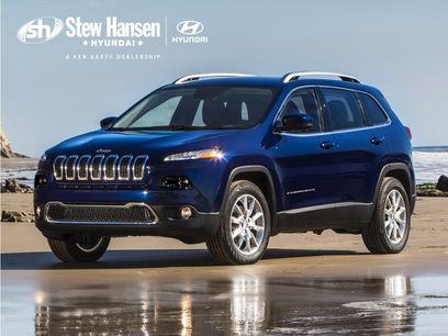 Used 2015 Jeep Cherokee Latitude w/ Comfort/Convenience Group