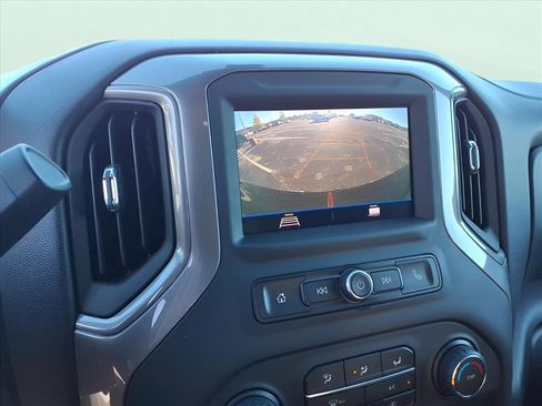 Used 2021 Chevrolet Silverado 1500 Custom Trail Boss w/ Midnight Edition image 19