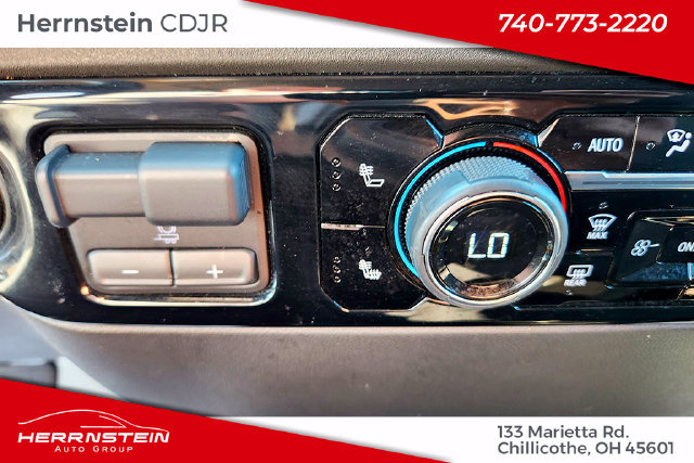 Used 2023 Chevrolet Silverado 1500 RST w/ Rally Edition AWD/4WD image 23