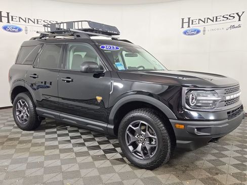 Used 2023 Ford Bronco Sport Badlands image 3