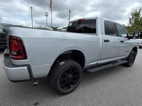 Used 2026 RAM 2500 Big Horn AWD/4WD image 8