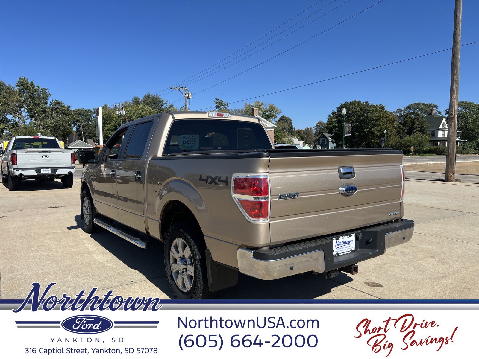 Used 2011 Ford F150 XLT w/ XLT Chrome Pkg AWD/4WD image 8