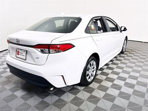 Certified 2025 Toyota Corolla LE image 23