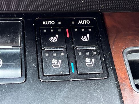 Used 2020 Lexus RX 350 AWD w/ Premium Package image 32