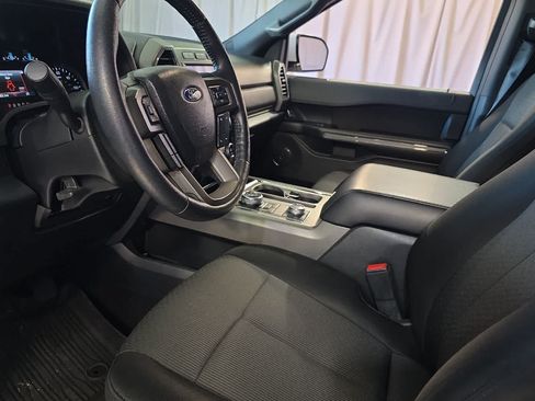 Used 2020 Ford Expedition XLT AWD/4WD image 14