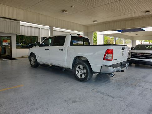 Used 2023 RAM 1500 Big Horn w/ Trailer Tow Group RWD image 3
