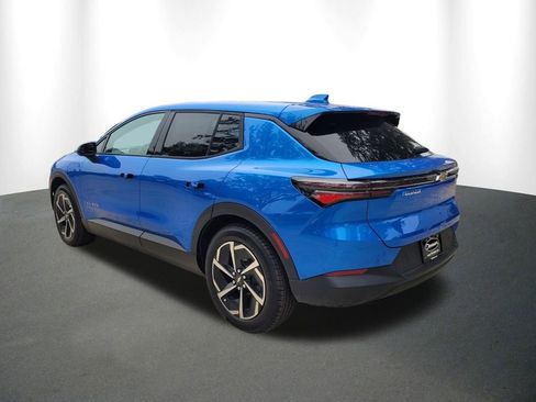 New 2026 Chevrolet Equinox EV LT image 6