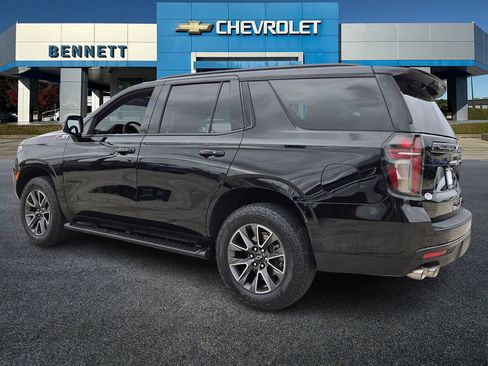 Used 2023 Chevrolet Tahoe Z71 w/ Z71 Off-Road Package AWD/4WD image 4