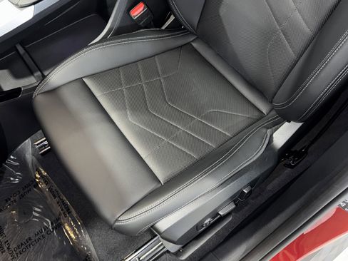 Used 2025 BMW X2 xDrive28i image 34