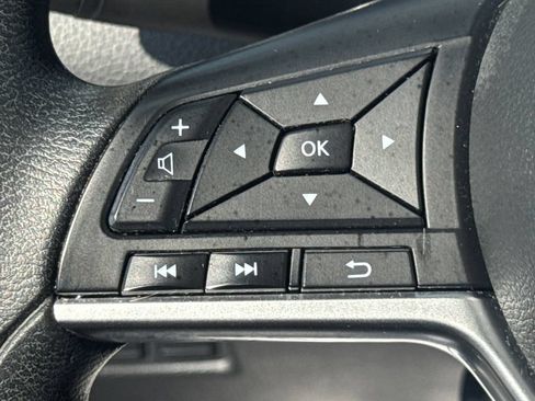 Used 2020 Nissan Rogue S AWD/4WD image 46