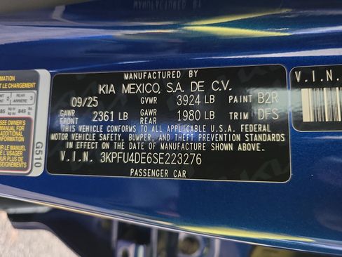 Used 2025 Kia K4 EX FWD image 36