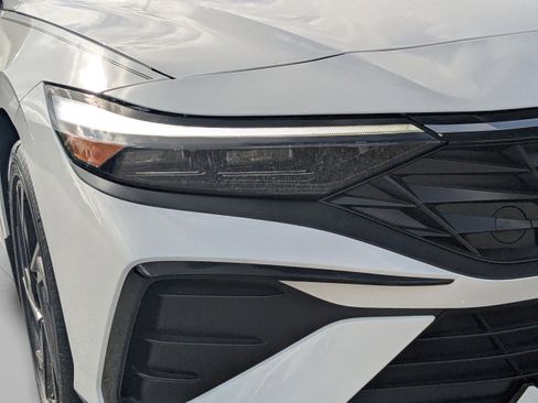 New 2026 Hyundai Elantra SEL Sport Premium FWD image 31