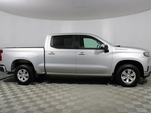 Used 2022 Chevrolet Silverado 1500 LT w/ LPO, Dark Essentials Package RWD image 14