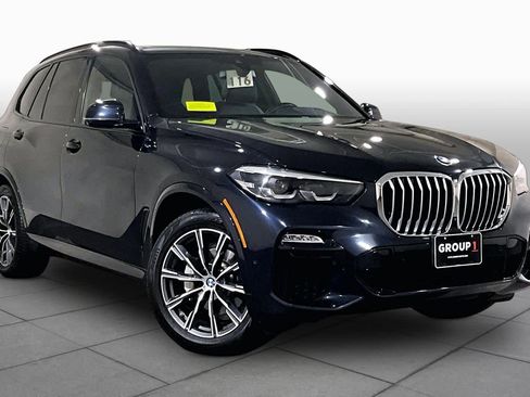 Used 2021 BMW X5 xDrive40i w/ M Sport Package AWD/4WD image 4