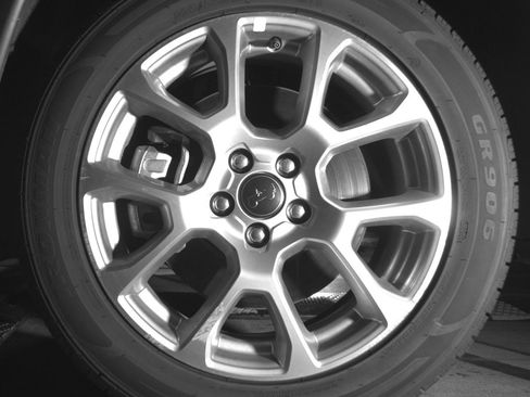 Used 2025 Jeep Compass Limited image 11