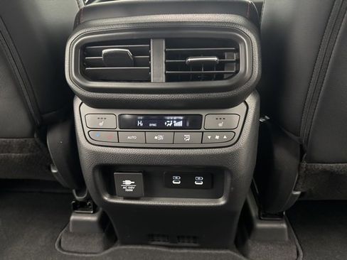 New 2026 Honda Pilot Black Edition image 25