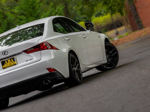 Used 2016 Lexus IS 350 w/ F Sport Package RWD image 23