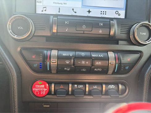 Used 2016 Ford Mustang Shelby GT350 w/ Technology Package RWD image 19