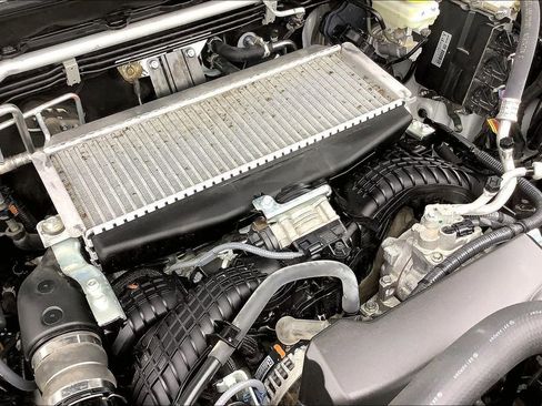 Certified 2025 Subaru Ascent Premium AWD/4WD image 37