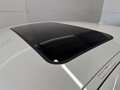 Used 2013 BMW 328i Sedan RWD image 12