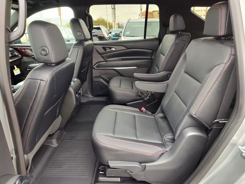 New 2026 Chevrolet Traverse Z71 w/ Driver Confidence Package image 7