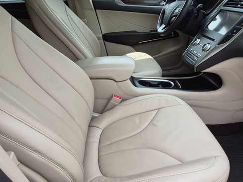 Used 2019 Lincoln MKC Reserve AWD/4WD image 30