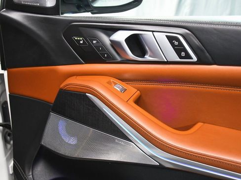 Used 2024 BMW ALPINA XB7 image 22