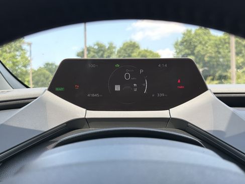 Certified 2024 Toyota Prius LE FWD image 12