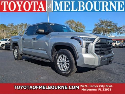 Used 2022 Toyota Tundra SR5 w/ Convenience Package image 1