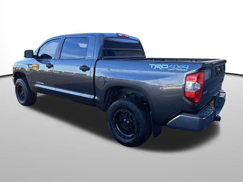 Used 2017 Toyota Tundra SR5 image 3