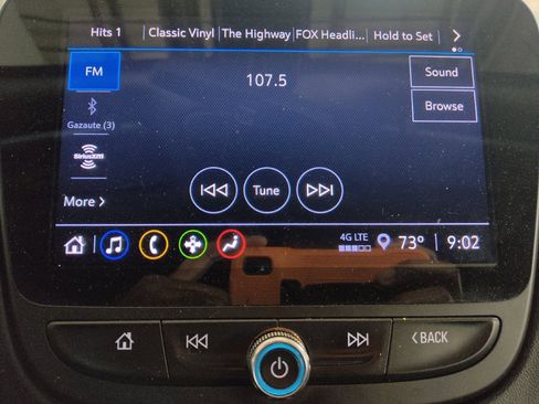 Used 2022 Chevrolet Malibu LT FWD image 25