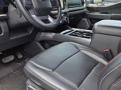 Used 2024 Ford F350 Lariat w/ Lariat Ultimate Package image 6