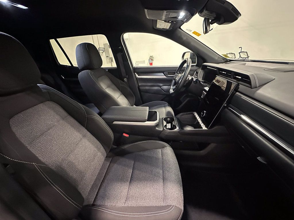 Used 2026 GMC Terrain Elevation AWD/4WD image 25