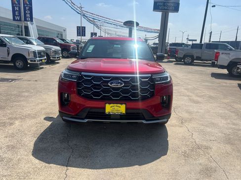 New 2026 Ford Explorer Platinum RWD image 8